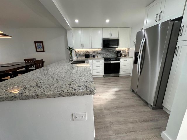 141 SE 3rd Avenue 203, Dania Beach, FL 33004