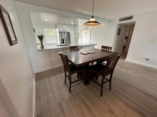 141 SE 3rd Avenue 203, Dania Beach, FL 33004