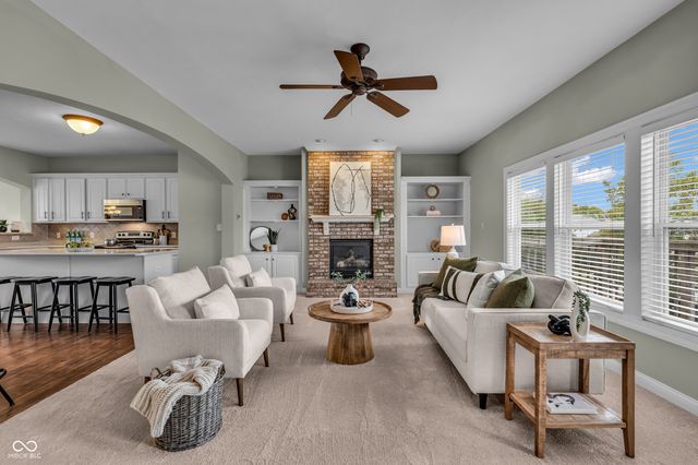 6542 W 71st Street, Indianapolis, IN 46278