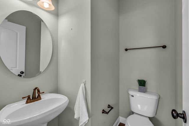 6542 W 71st Street, Indianapolis, IN 46278