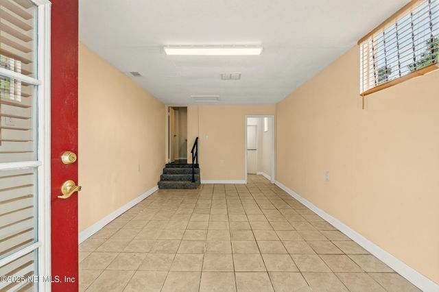 7120 MERRILL Road, Jacksonville, FL 32277