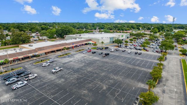 7120 MERRILL Road, Jacksonville, FL 32277