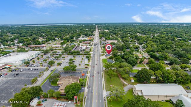 7120 MERRILL Road, Jacksonville, FL 32277