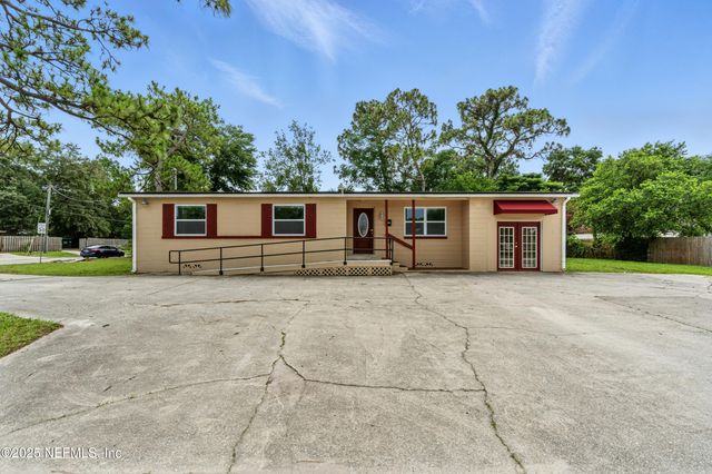 7120 MERRILL Road, Jacksonville, FL 32277