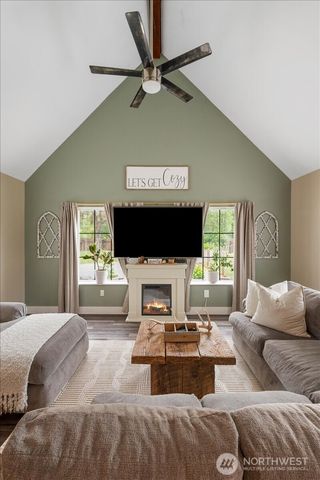 26709 Entwhistle Road E, Buckley, WA 98321
