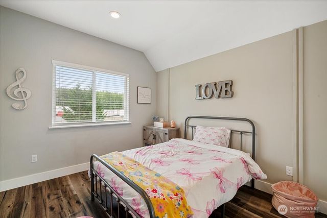 26709 Entwhistle Road E, Buckley, WA 98321