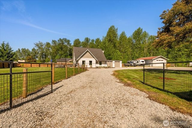 26709 Entwhistle Road E, Buckley, WA 98321