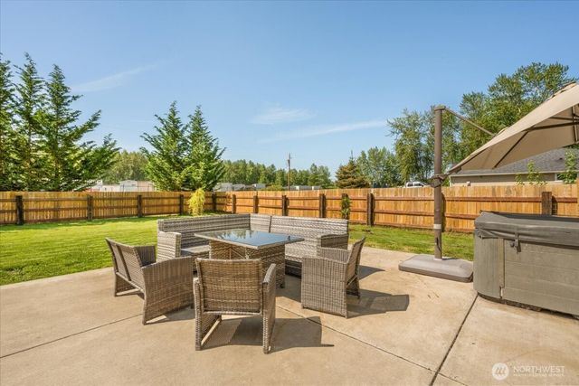 26709 Entwhistle Road E, Buckley, WA 98321