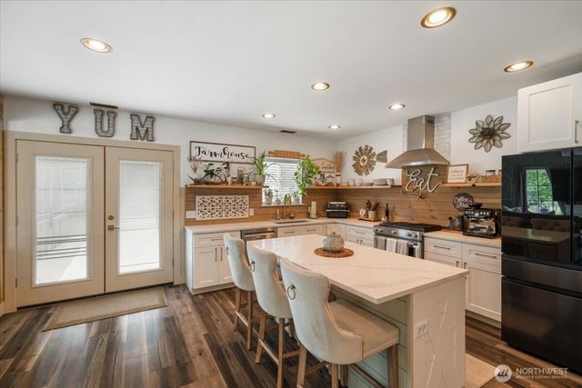 26709 Entwhistle Road E, Buckley, WA 98321