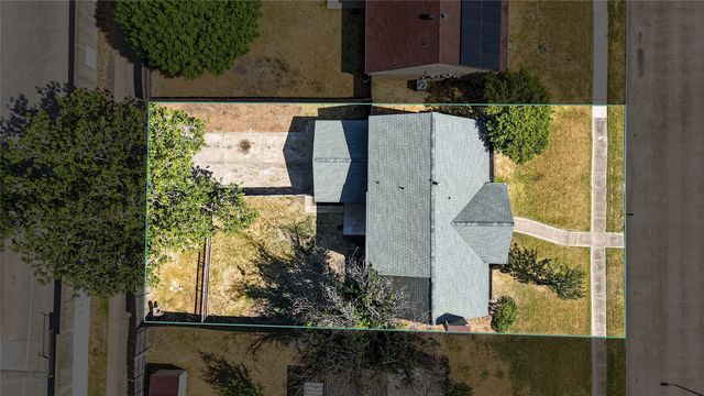 2213 Saharah Drive, Garland, TX 75044