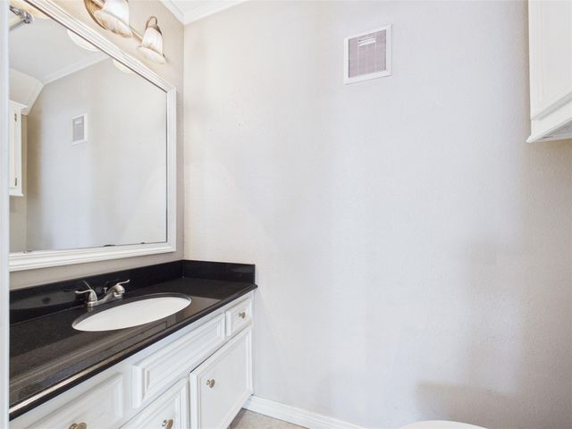 260 El Dorado Boulevard 1807, Houston, TX 77598
