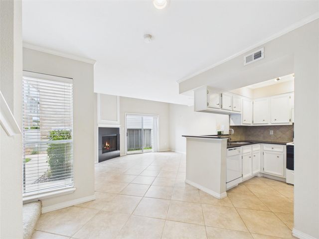 260 El Dorado Boulevard 1807, Houston, TX 77598