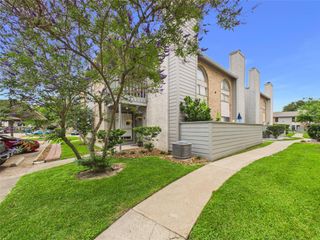 260 El Dorado Boulevard 1807, Houston, TX 77598