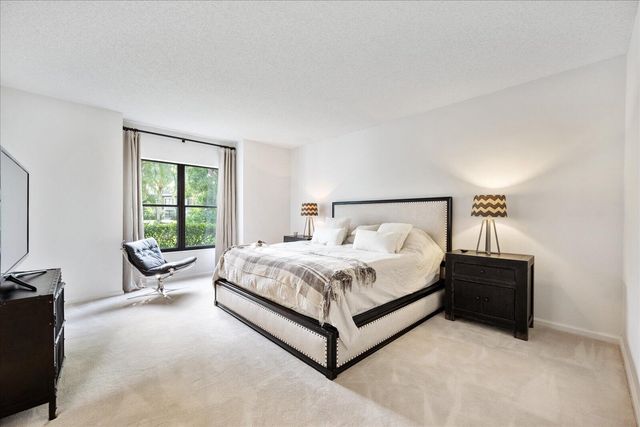 13307 Polo Club Road C106, Wellington, FL 33414