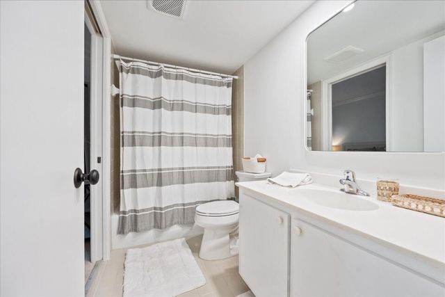 13307 Polo Club Road C106, Wellington, FL 33414