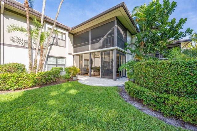 13307 Polo Club Road C106, Wellington, FL 33414