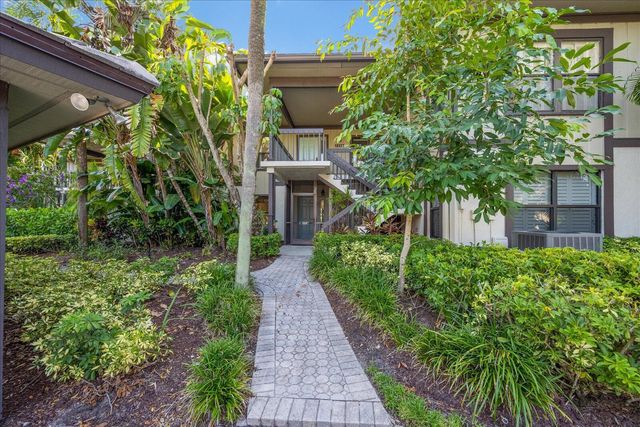 13307 Polo Club Road C106, Wellington, FL 33414
