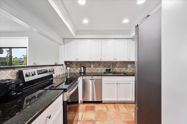 13307 Polo Club Road C106, Wellington, FL 33414