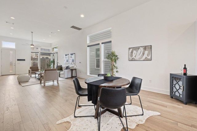 6124 Florencia LN, Austin, TX 78724