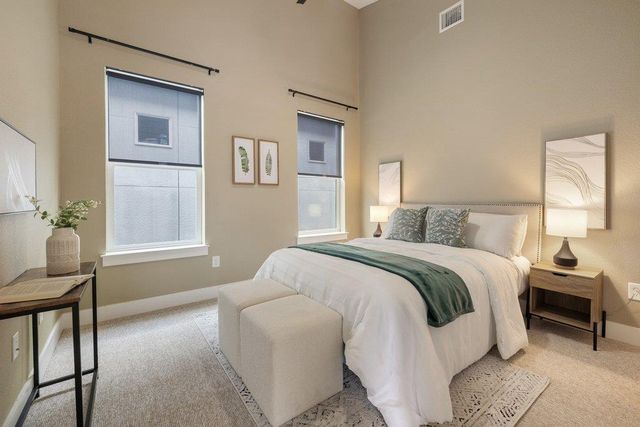 6124 Florencia LN, Austin, TX 78724