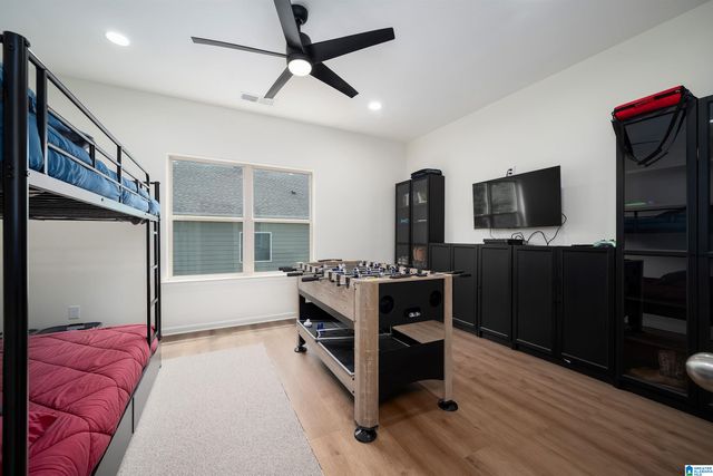375 LAKERIDGE DRIVE, Trussville, AL 35173