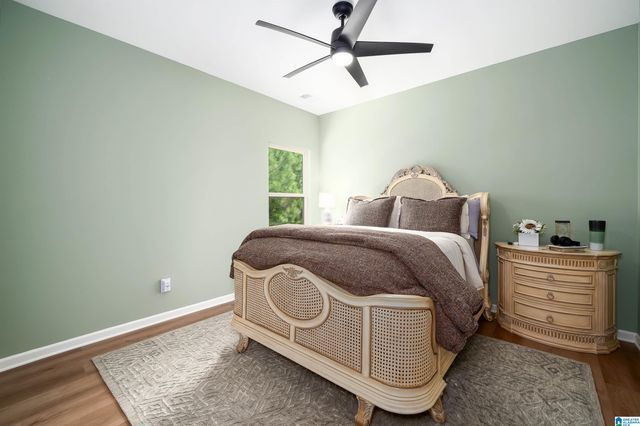 375 LAKERIDGE DRIVE, Trussville, AL 35173
