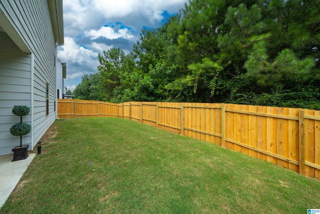 375 LAKERIDGE DRIVE, Trussville, AL 35173