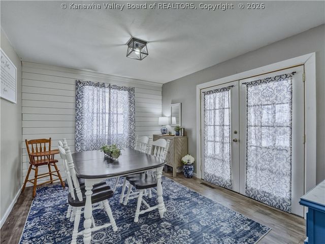 561 Valley Street, St Albans, WV 25177