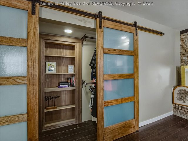 561 Valley Street, St Albans, WV 25177