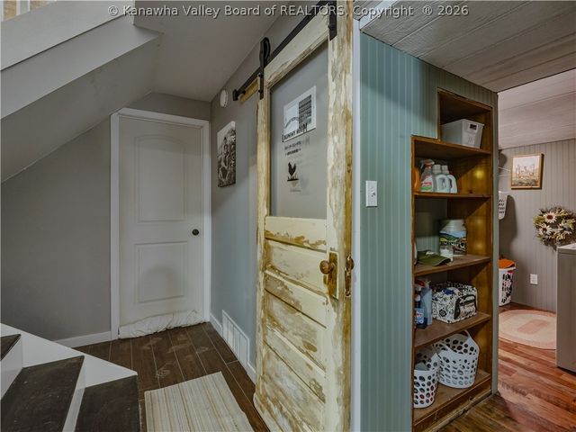 561 Valley Street, St Albans, WV 25177