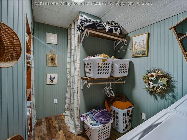 561 Valley Street, St Albans, WV 25177