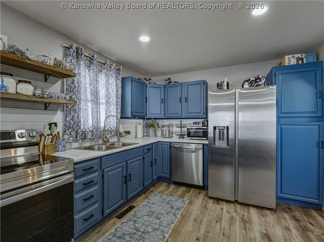 561 Valley Street, St Albans, WV 25177