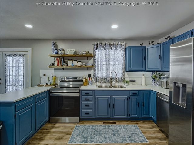 561 Valley Street, St Albans, WV 25177