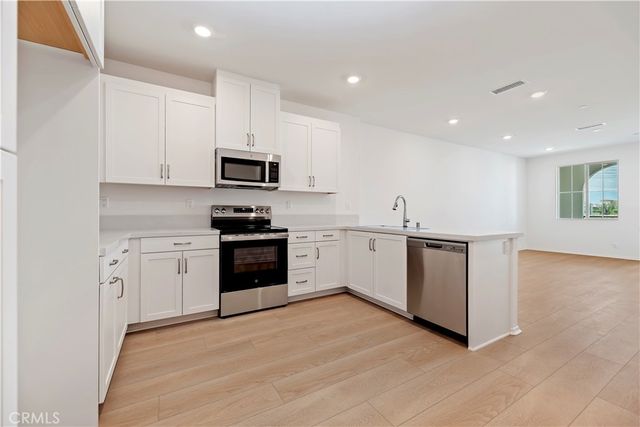 8415 Bickmore Avenue, Chino, CA 91708