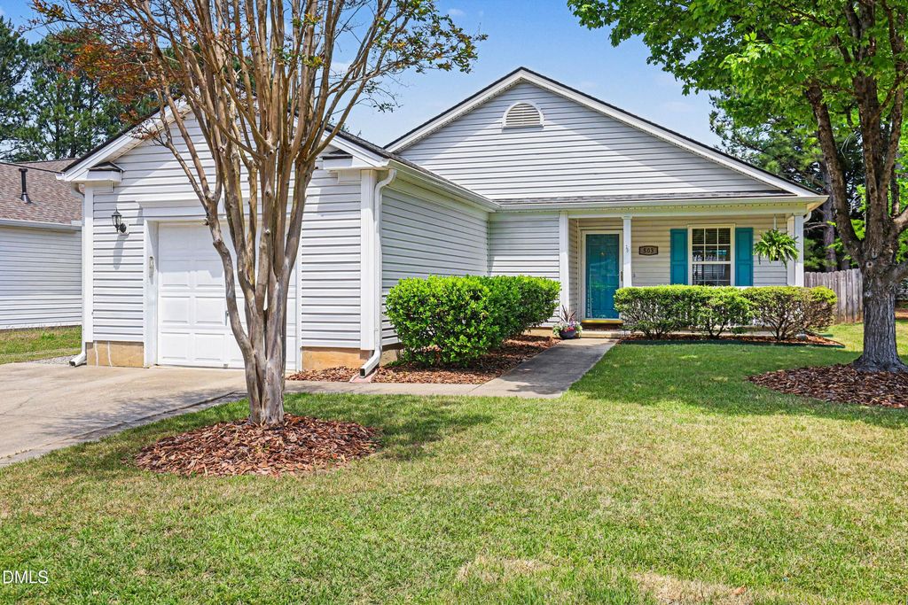503 Homestead Park Drive, Apex, NC 27502