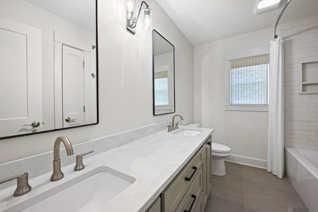 14173 Troy Duplessis Rd, Gonzales, LA 70737
