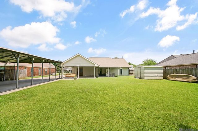 14173 Troy Duplessis Rd, Gonzales, LA 70737
