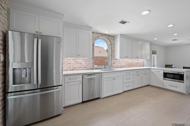 14173 Troy Duplessis Rd, Gonzales, LA 70737