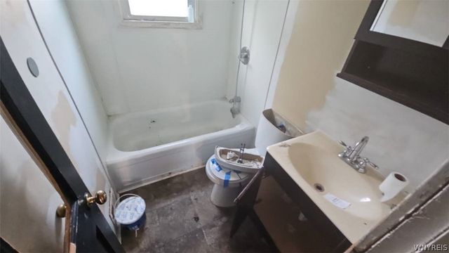 359 Ridgewood Circle 357, Lackawanna, NY 14218