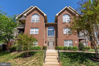 4116-D MONUMENT CT #102, Fairfax, VA 22033