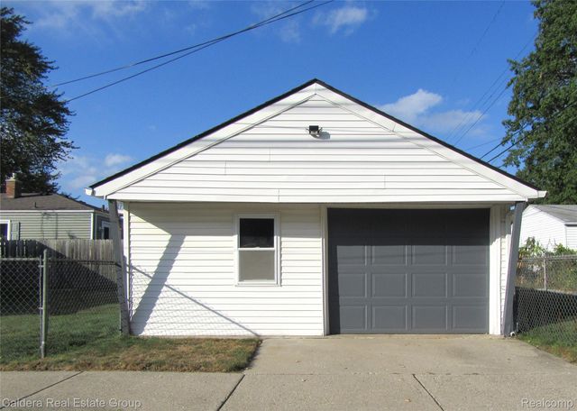 27304 Delton Street, Madison Heights, MI 48071