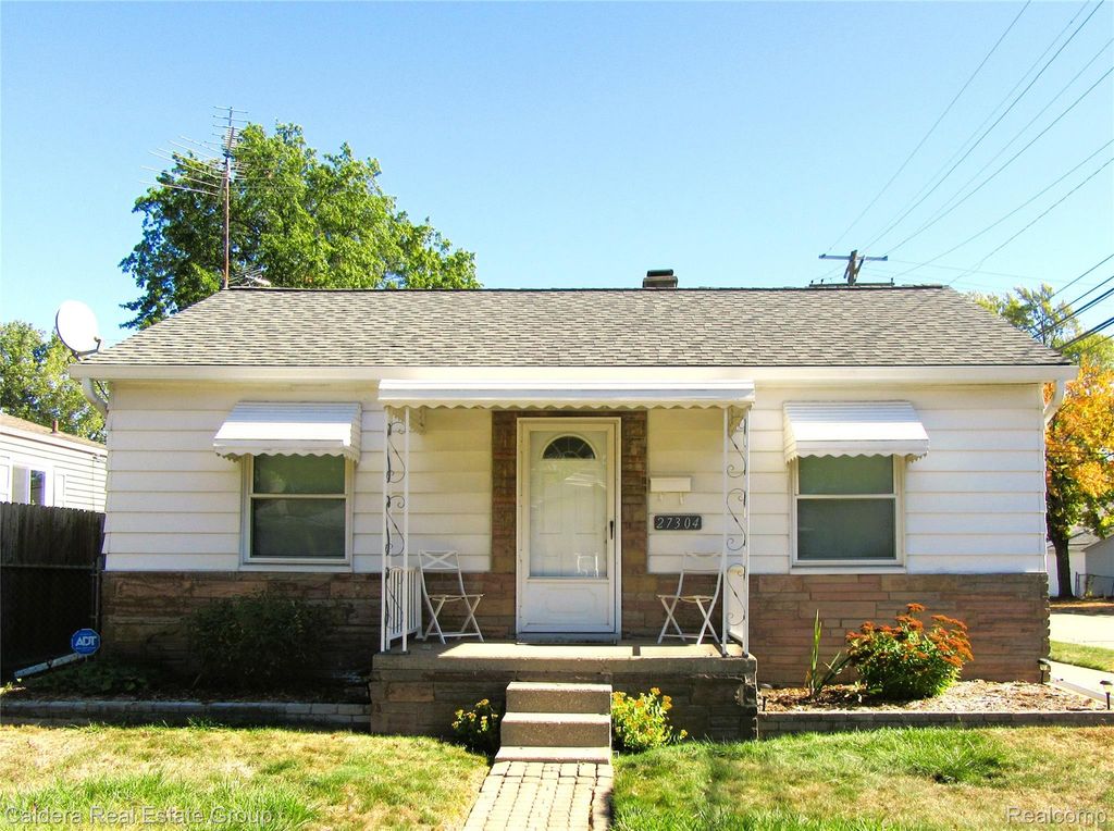 27304 Delton Street, Madison Heights, MI 48071