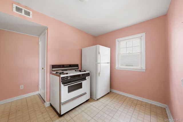 1734 Bernard Street, Merrick, NY 11566