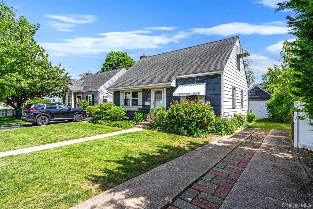 1734 Bernard Street, Merrick, NY 11566