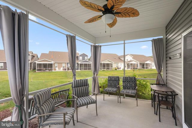 305 WATERSIDE SQ, Bridgeville, DE 19933