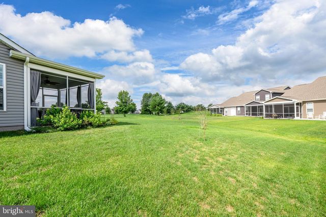 305 WATERSIDE SQ, Bridgeville, DE 19933