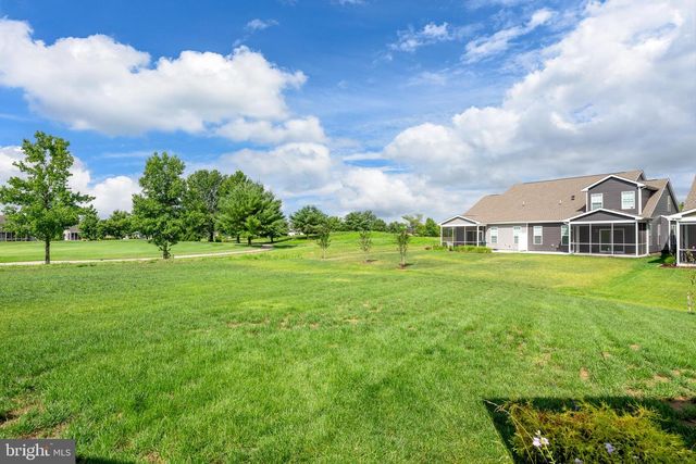 305 WATERSIDE SQ, Bridgeville, DE 19933
