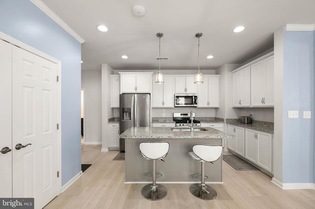 305 WATERSIDE SQ, Bridgeville, DE 19933