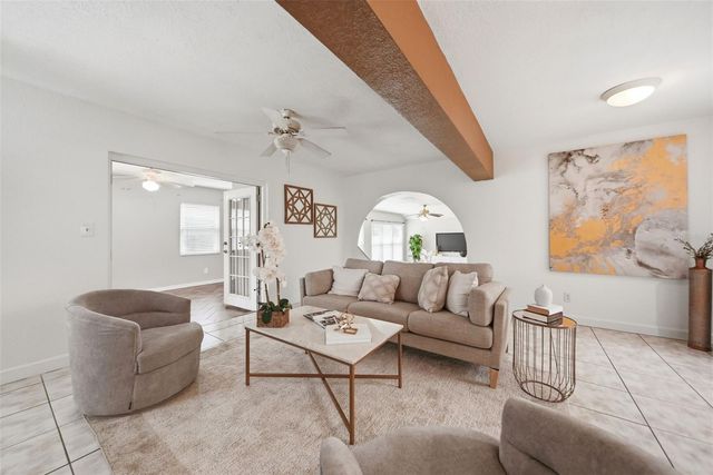 1540 E HORATIO AVENUE, Maitland, FL 32751