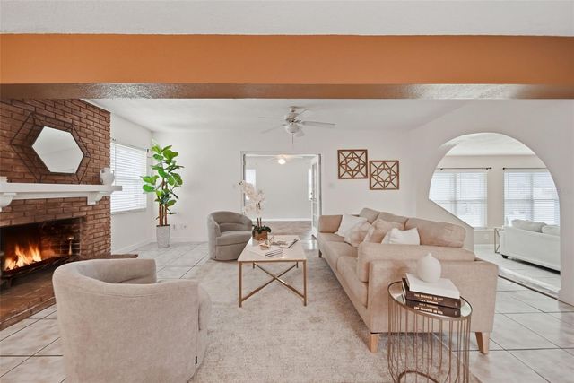 1540 E HORATIO AVENUE, Maitland, FL 32751